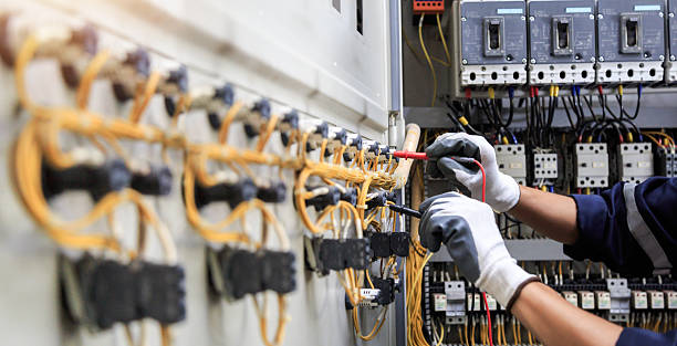 Professional Electrician technician working in Elk Plain, WA